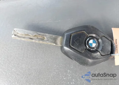 2004 BMW 330Xi из США, поврежденный, VIN WBAEW53434PN34202